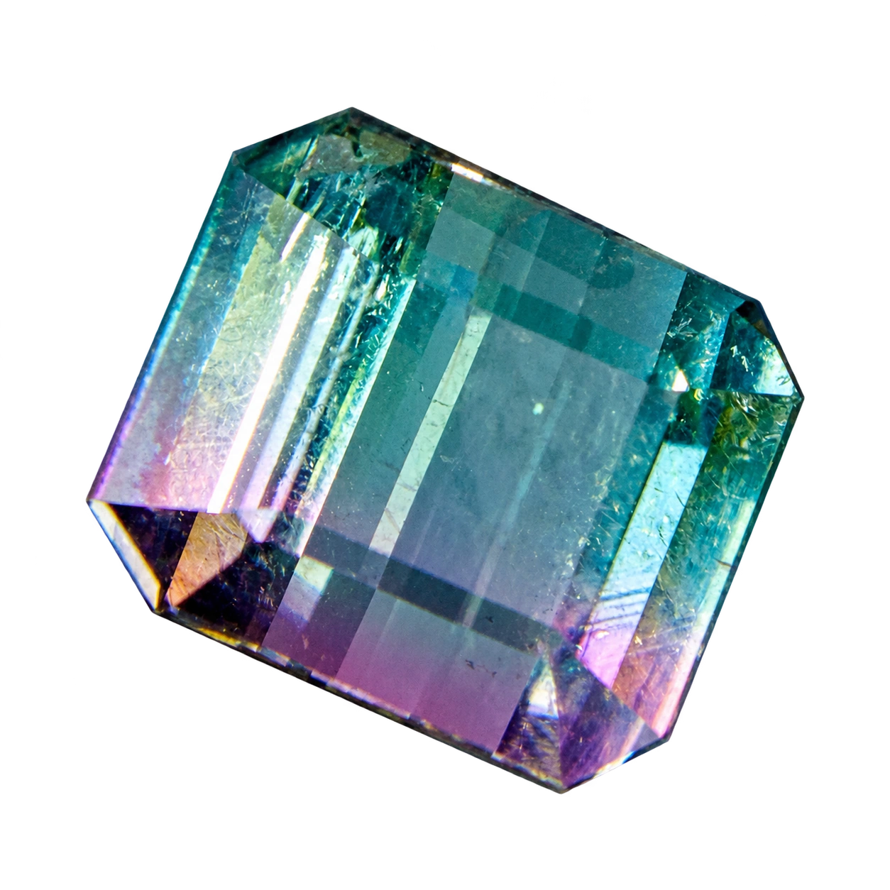 Editorial presentation of tourmaline