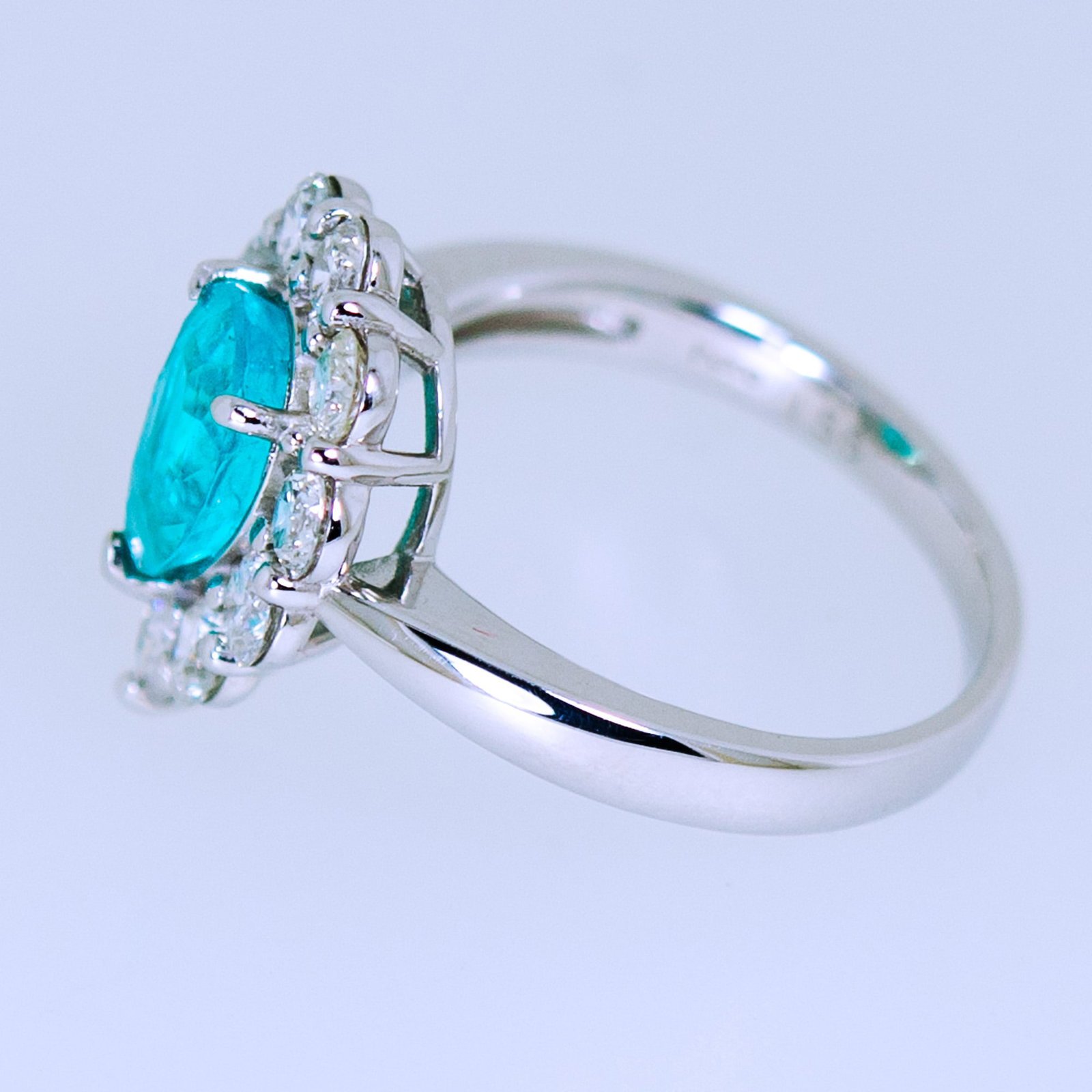 Original side photograph showing the ring's white gold setting